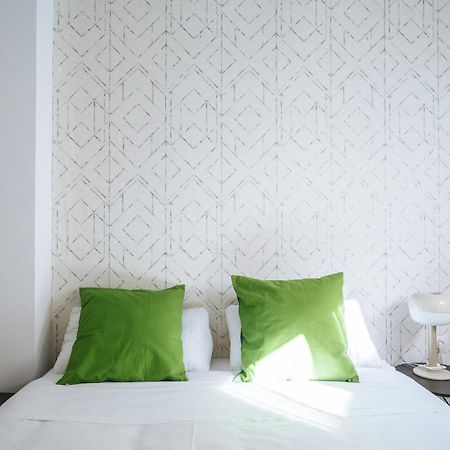 Homeyseville-Lovely Duplex At Santa Cruz 10 Pax, Parking Optional Bagian luar foto