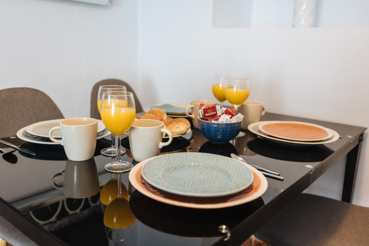 Homeyseville-Lovely Duplex At Santa Cruz 10 Pax, Parking Optional Bagian luar foto
