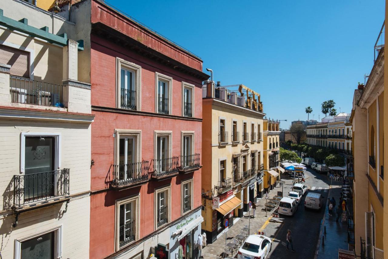 Homeyseville-Lovely Duplex At Santa Cruz 10 Pax, Parking Optional Bagian luar foto