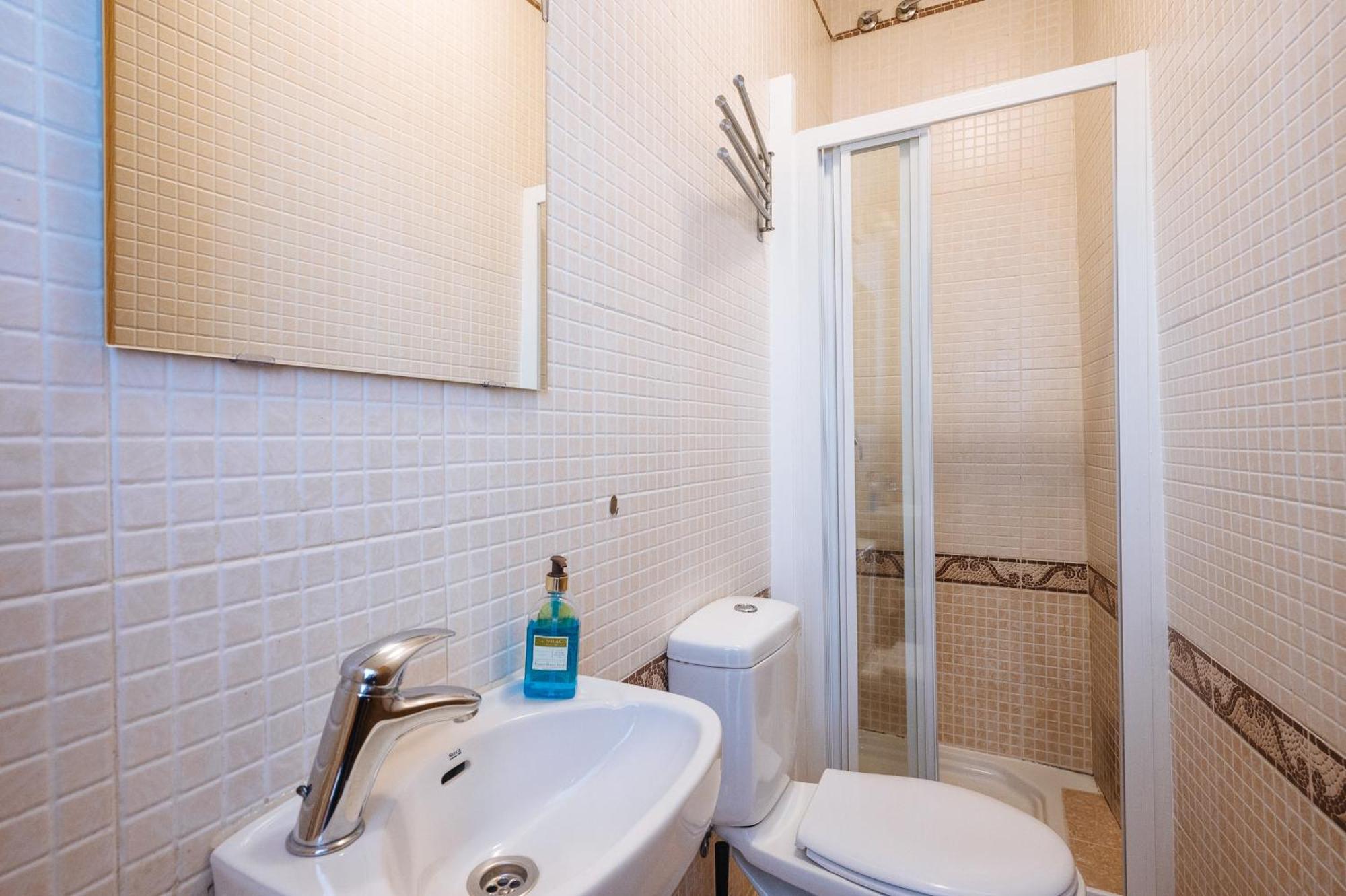 Homeyseville-Lovely Duplex At Santa Cruz 10 Pax, Parking Optional Bagian luar foto